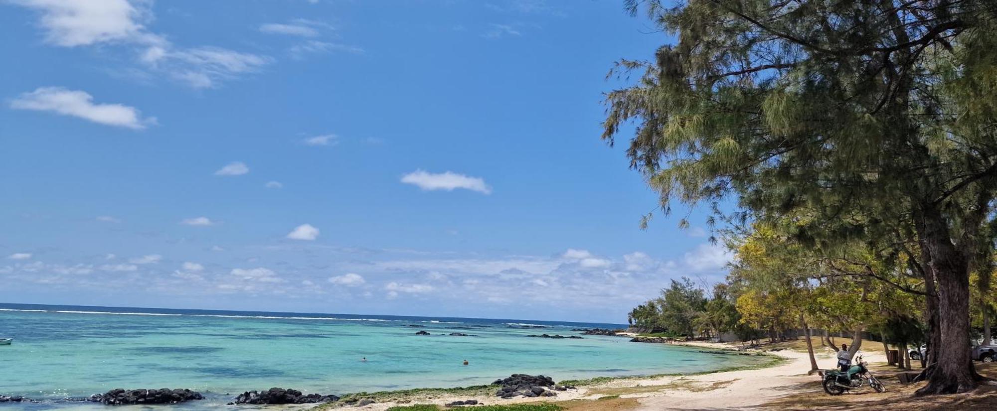 Sea-Lily Beach Villa Belle Mare Buitenkant foto
